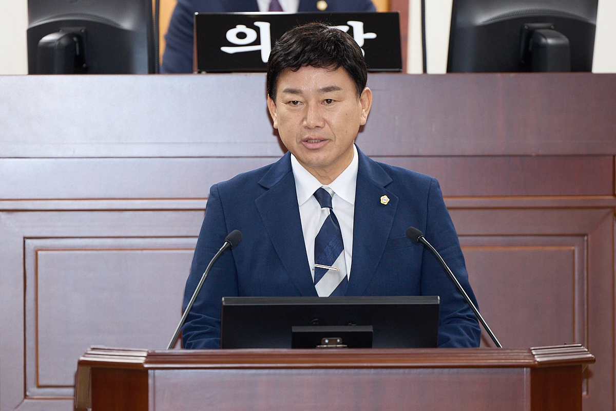 '제287회 북구의회 제1차 정례회 제2차 본회의' 게시글의 사진(9) '24.6.18.- 제287회 제1차 정례회 제2차 본회의 35.jpg'