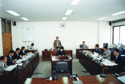 제 123회 임시회 2004년 제1회 추가경정예산안 종합심사